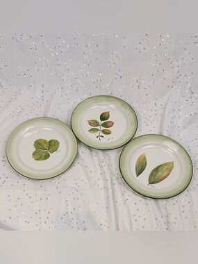 Vintage Italy Majolica 9” Wall Plates | Pressed Leaf Botanical Plates | Signed